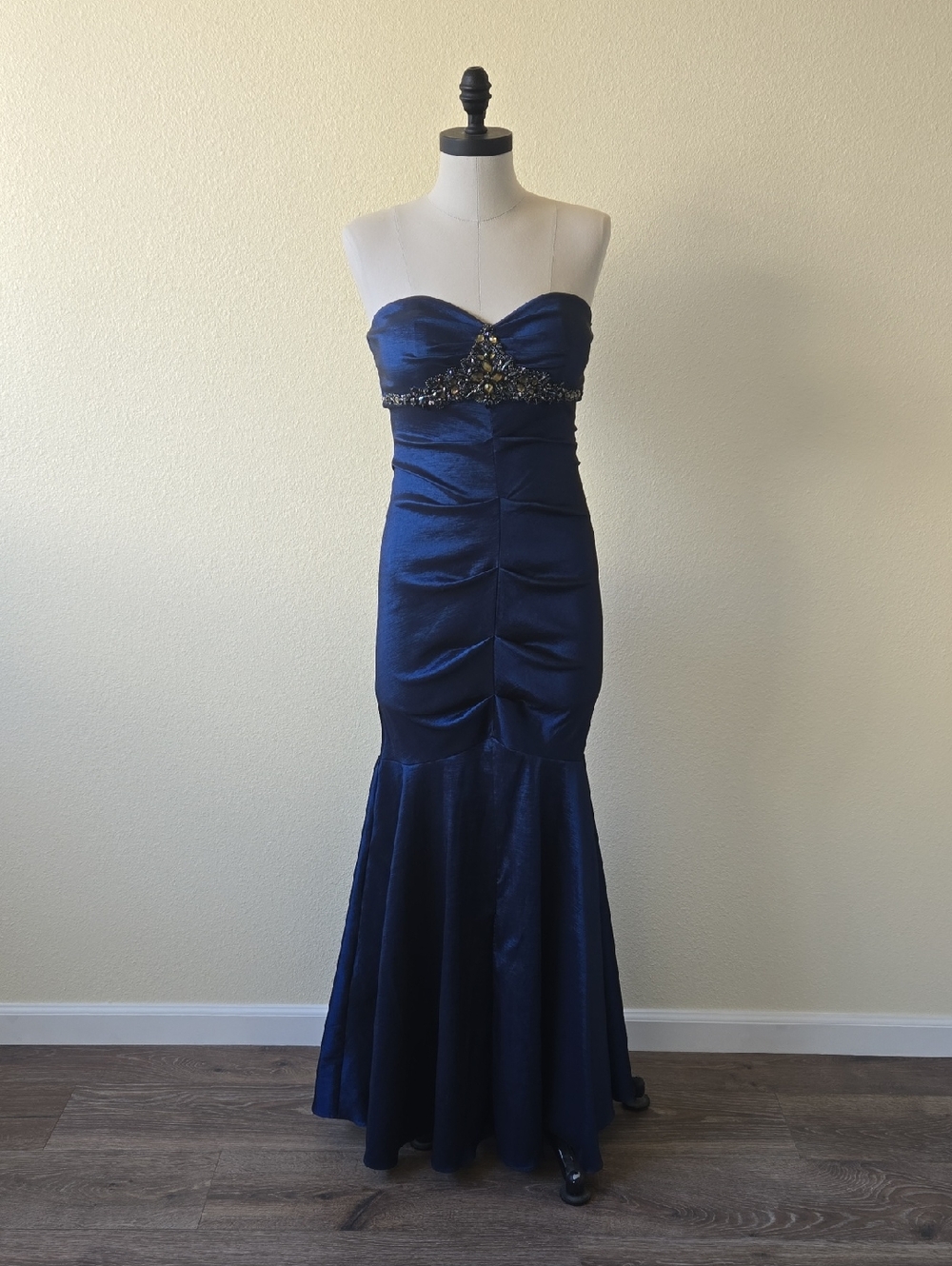 Cache Strapless Royal Blue Mermaid Gown